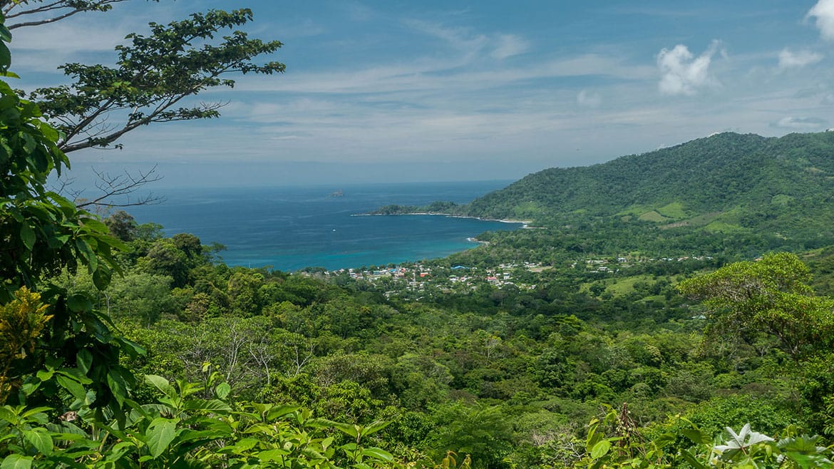 Dschungelwanderung zum Strand von La Miel, Panama 1 Aussicht auf Capurgana