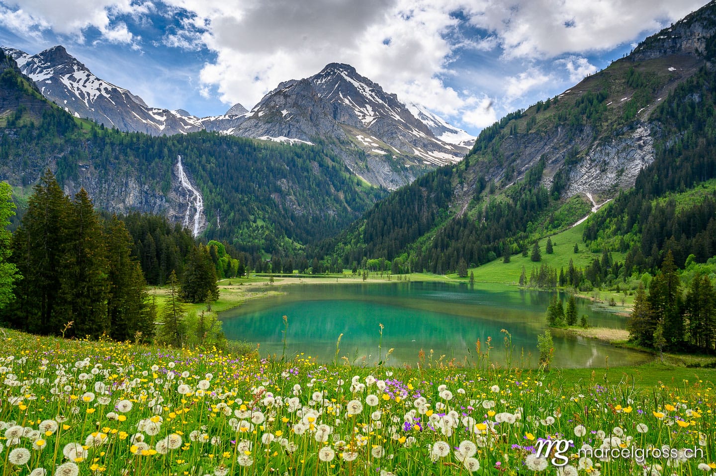 Sommerbild Schweiz. idyllic Lake Lauenensee with Wildhorn in spring, Bernese Alps, Switzerland. Marcel Gross Photography