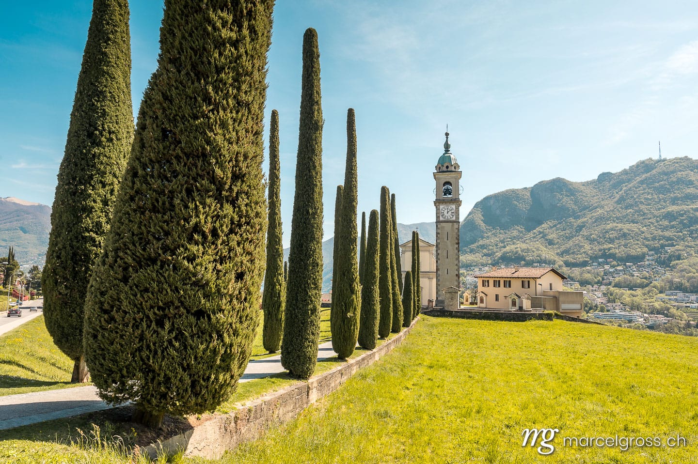 Tessin Bilder. Church Chiesa Parrocchiale di Sant'Abbondio in Collina d'Oro in Ticino. Marcel Gross Photography