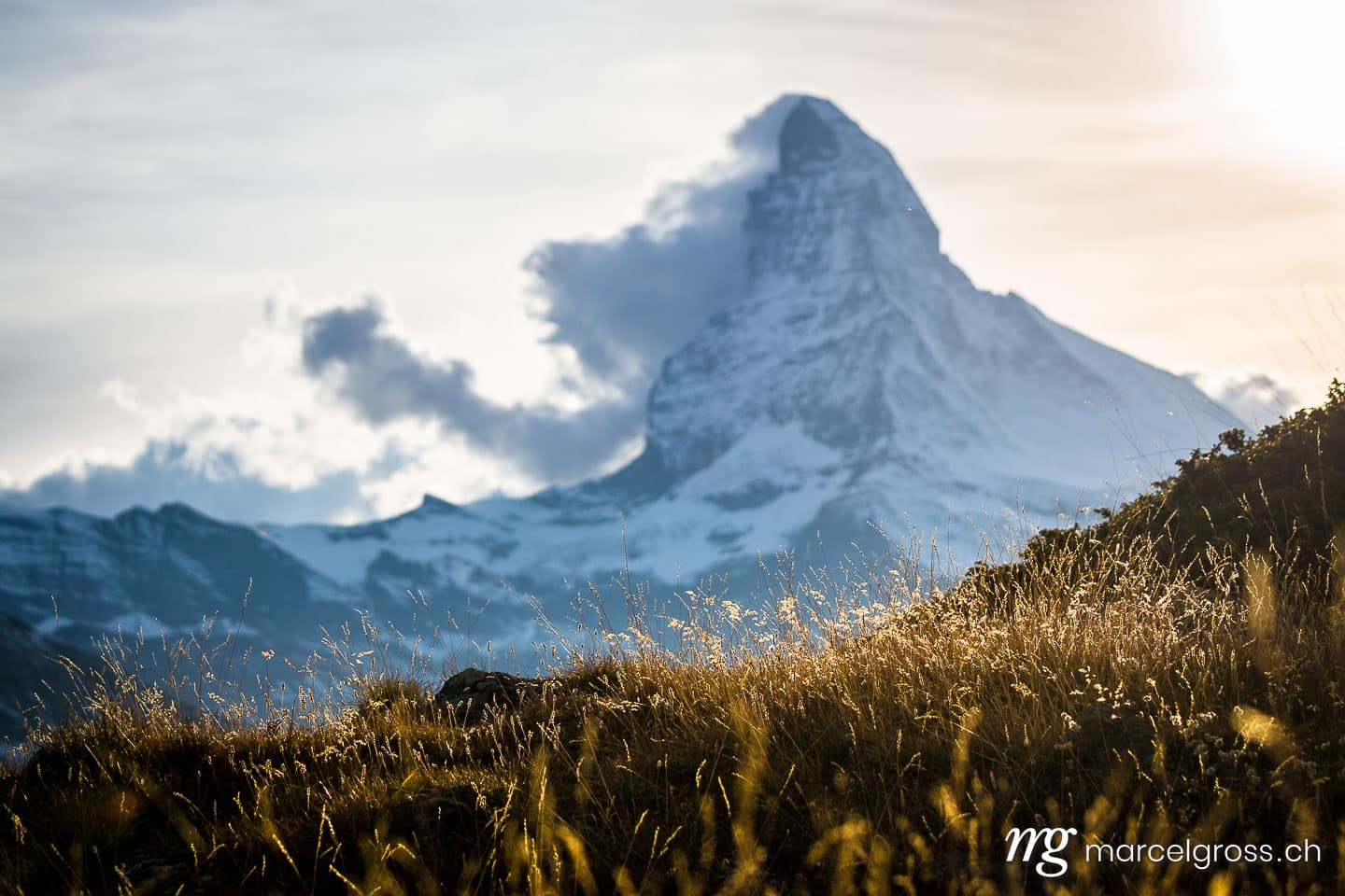 . Matterhorn und Stellisee in Morgenlicht . Marcel Gross Photography