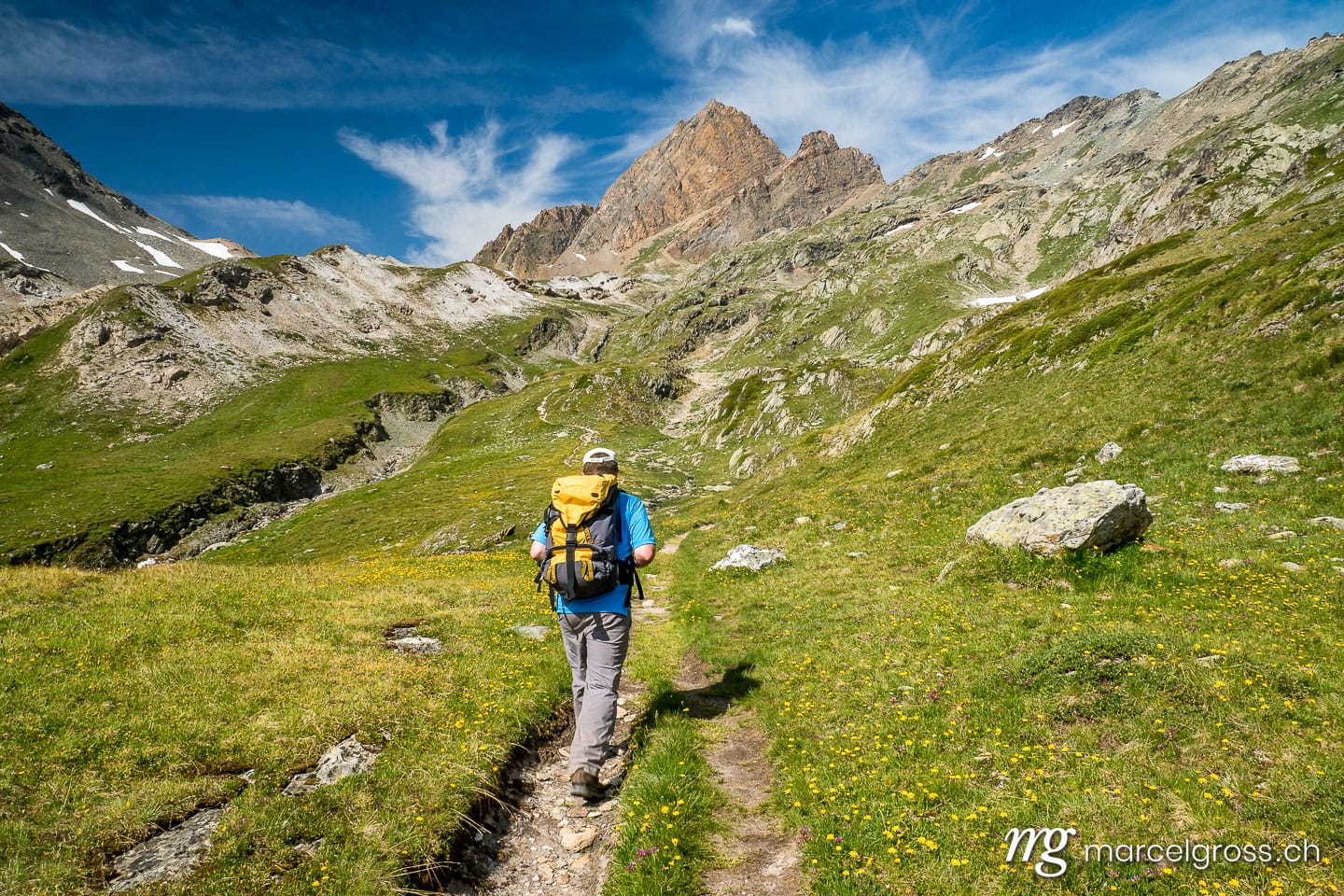 . hiking in Lötschental, Vallais. Marcel Gross Photography