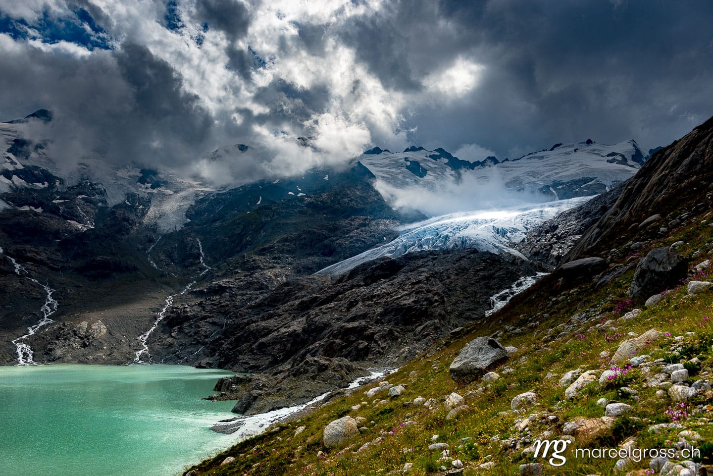 . Gauligletscher mit Gaulisee am Ende des Urbachtals, Berner Oberland. Marcel Gross Photography