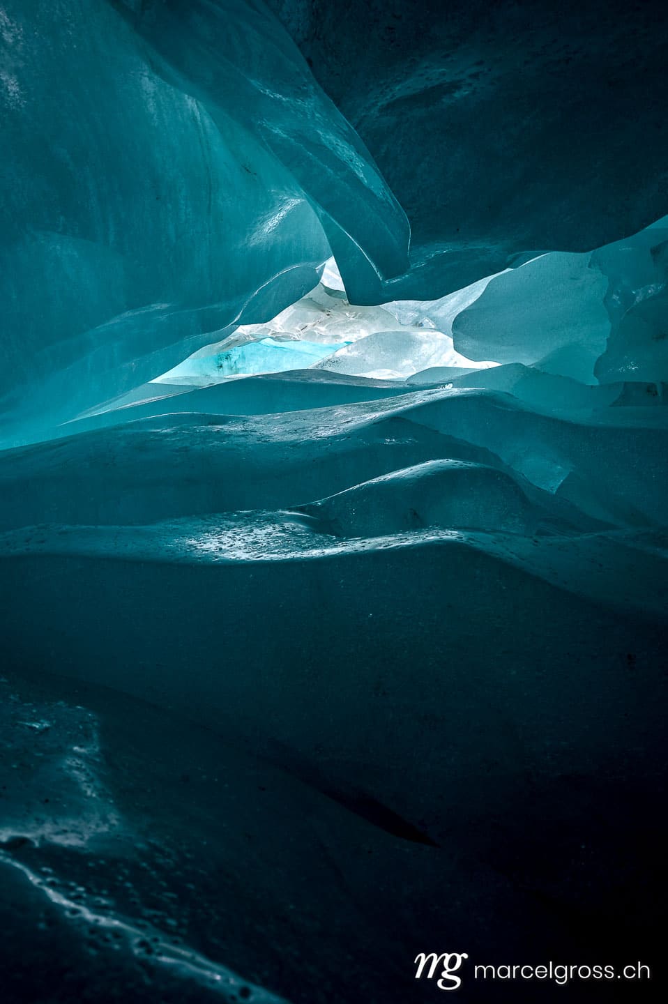 . structure of glacier ice in a glacier cave in Valais. Marcel Gross Photography