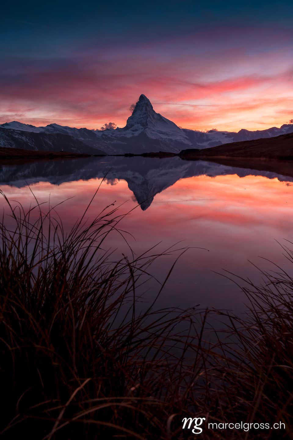 . Sonnenuntergang über dem Matterhorn, Zermatt, Schweiz. Marcel Gross Photography