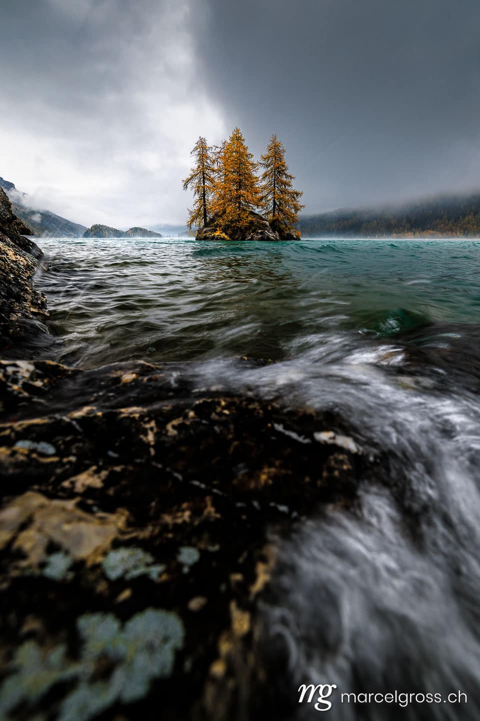 Herbstbild Schweiz. . Marcel Gross Photography